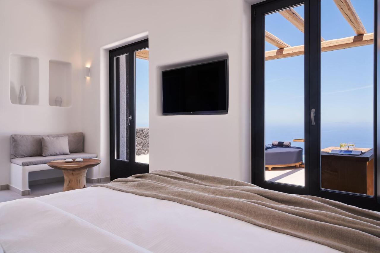 Brilliance Suites (Adults Only) Imerovigli  Bagian luar foto