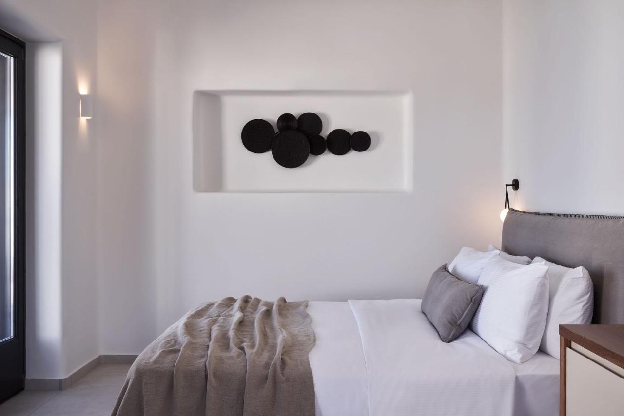 Brilliance Suites (Adults Only) Imerovigli  Bagian luar foto