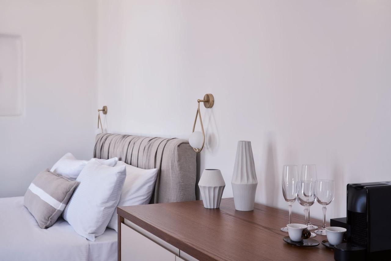 Brilliance Suites (Adults Only) Imerovigli  Bagian luar foto