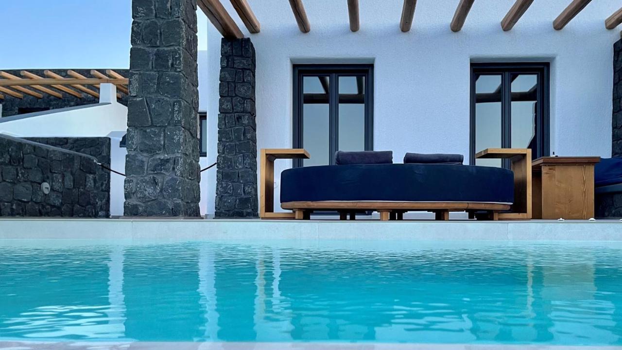 Brilliance Suites (Adults Only) Imerovigli  Bagian luar foto