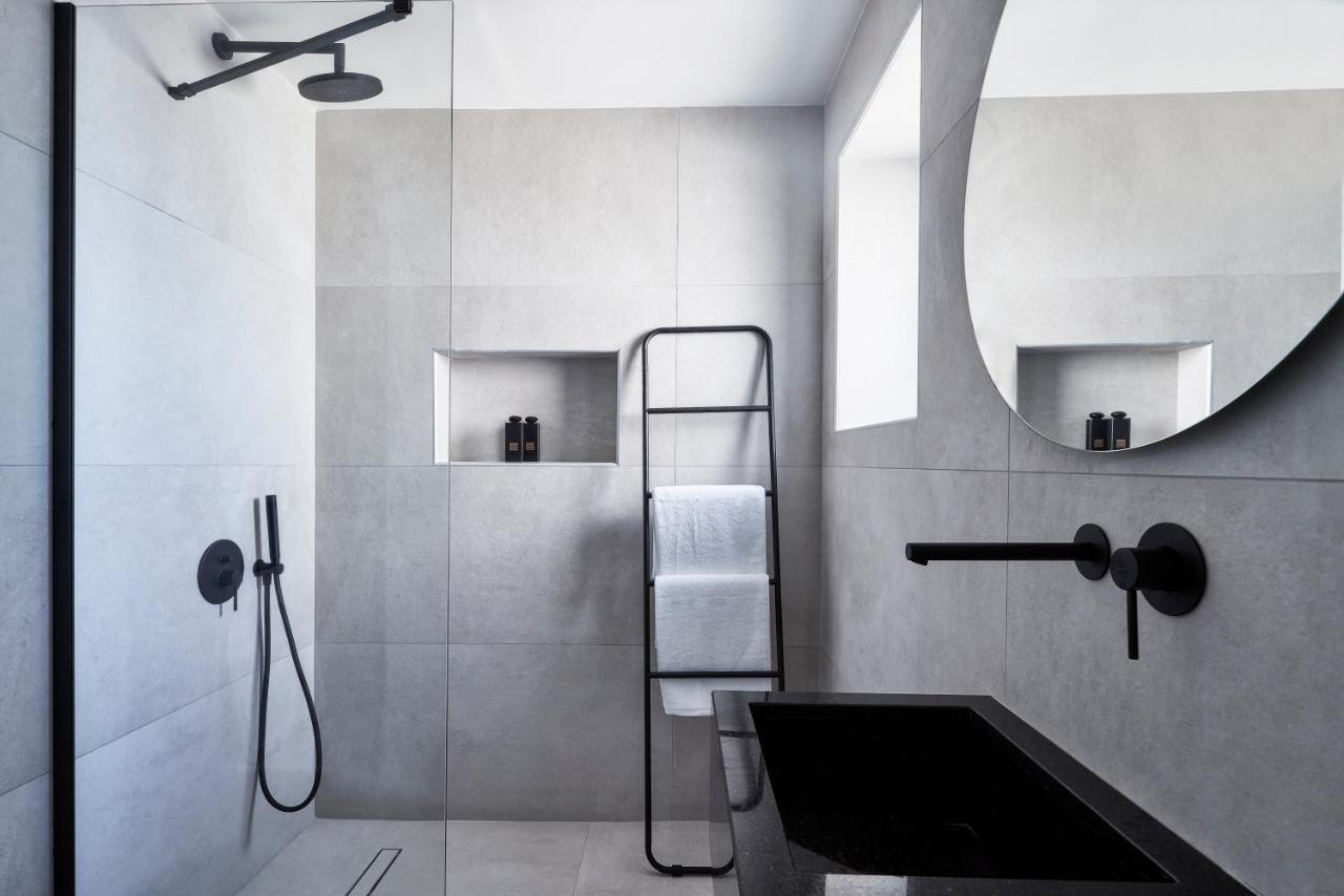 Brilliance Suites (Adults Only) Imerovigli  Bagian luar foto