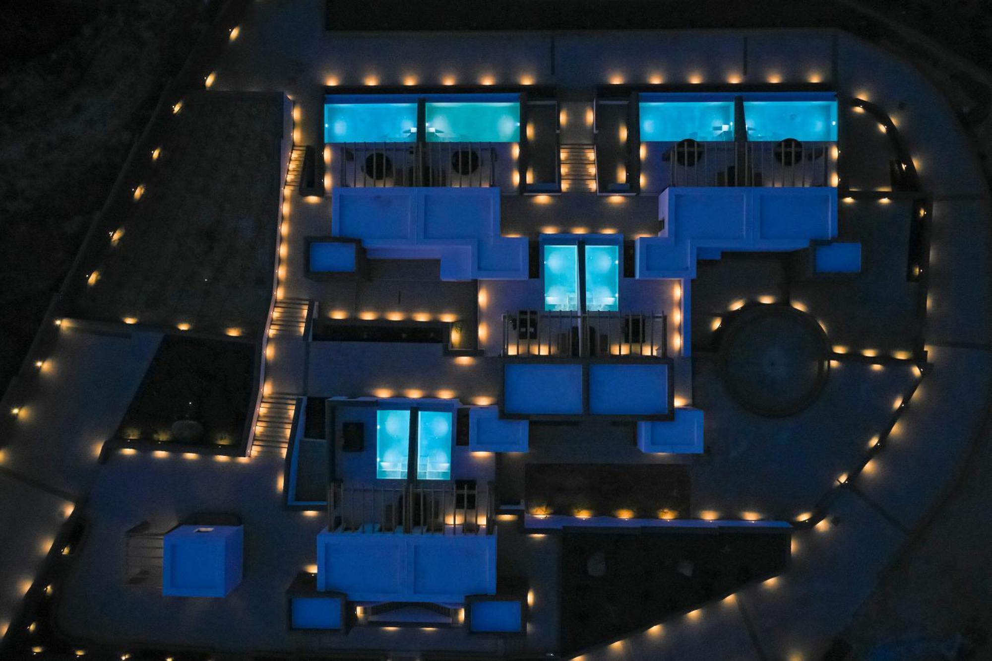 Brilliance Suites (Adults Only) Imerovigli  Bagian luar foto