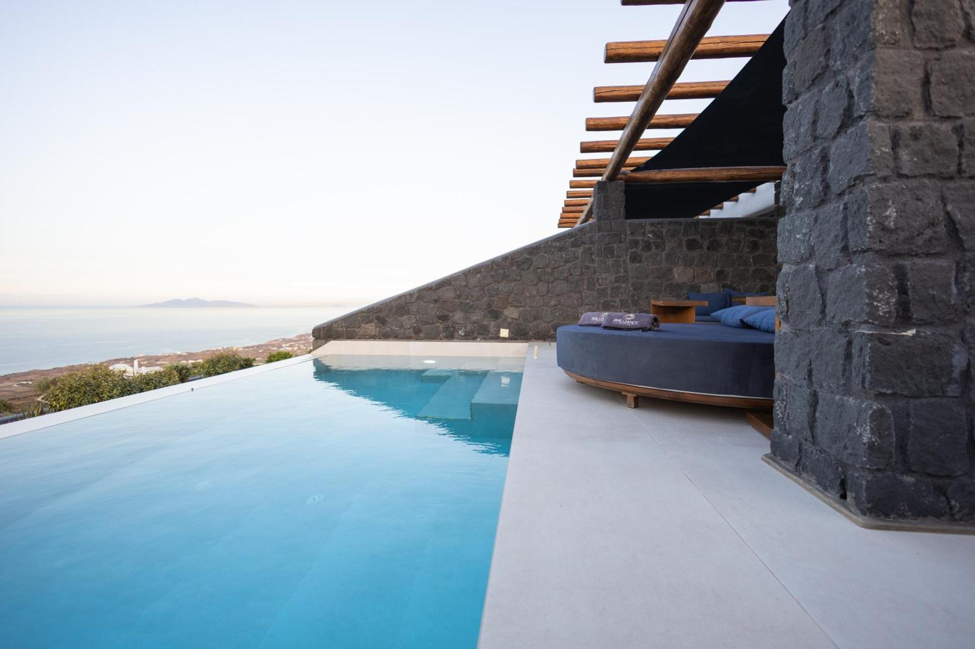 Brilliance Suites (Adults Only) Imerovigli  Bagian luar foto