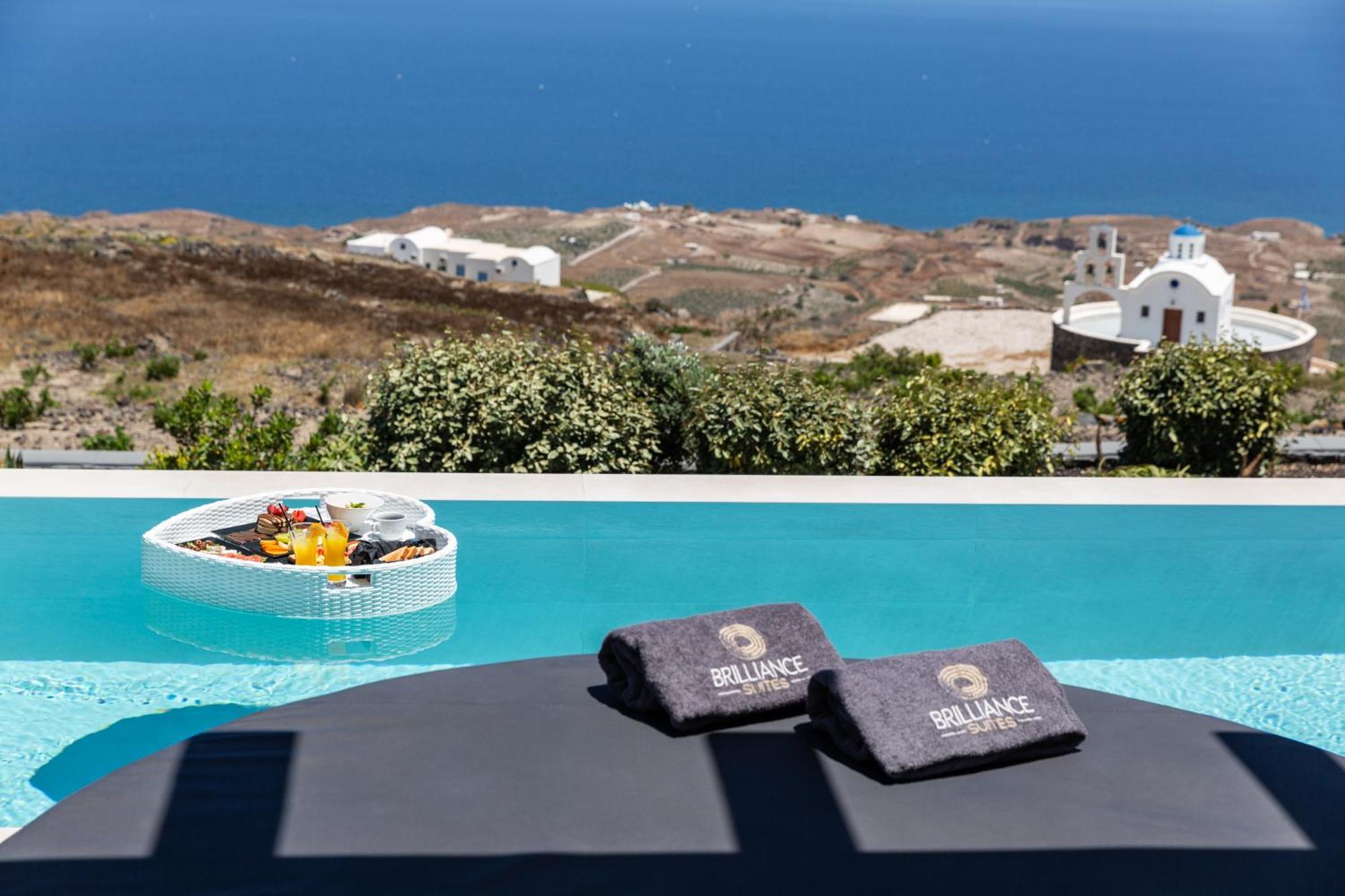 Brilliance Suites (Adults Only) Imerovigli  Bagian luar foto