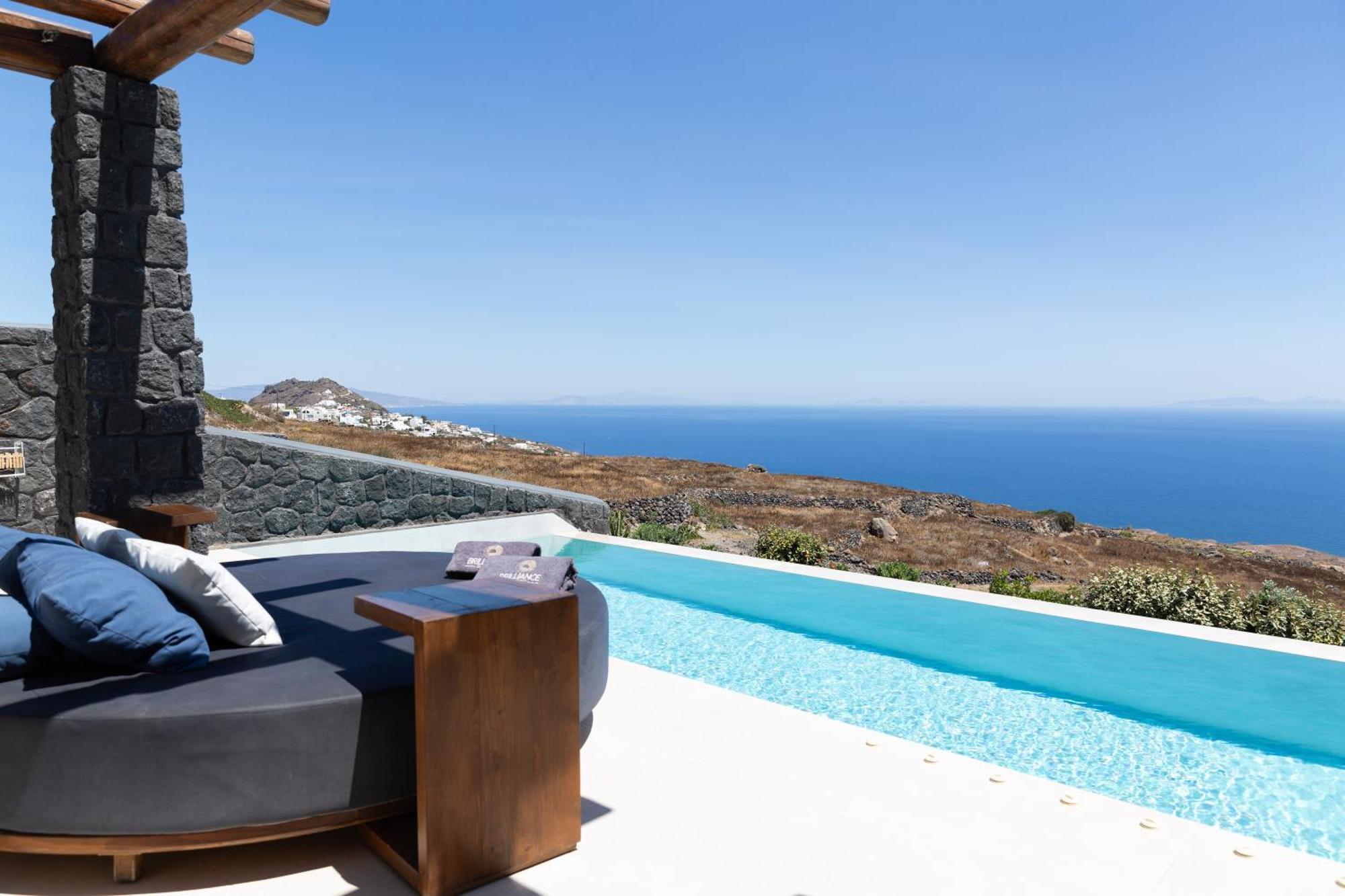 Brilliance Suites (Adults Only) Imerovigli  Bagian luar foto
