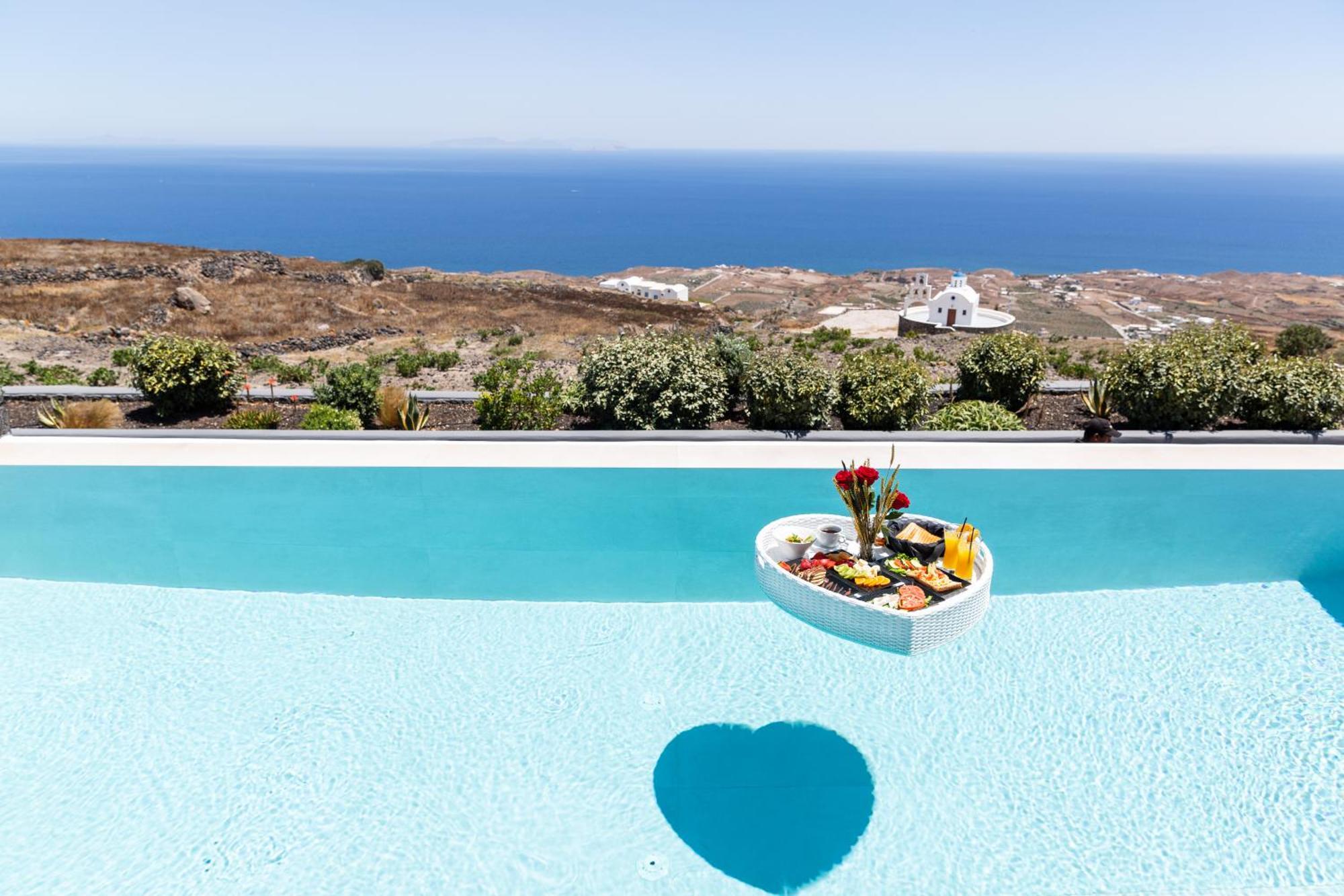 Brilliance Suites (Adults Only) Imerovigli  Bagian luar foto