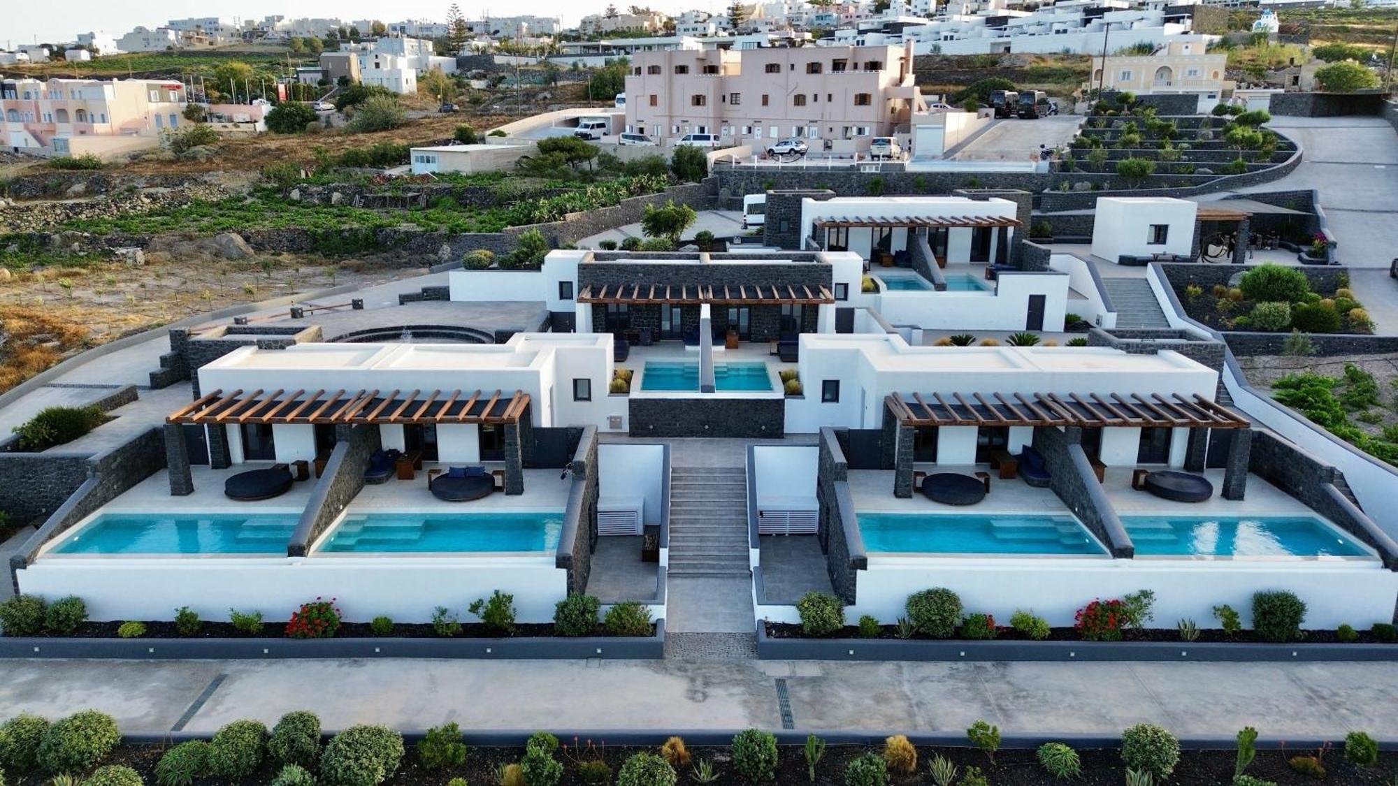 Brilliance Suites (Adults Only) Imerovigli  Bagian luar foto